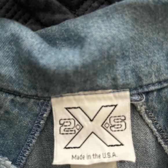 Vintage Denim no shoulder, Button sleeves, tie waist TOP - Picture 8 of 10